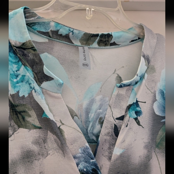 3/4 Length Sleeve Honeyme Curvy Top XXXL/3XL - Picture 3 of 4